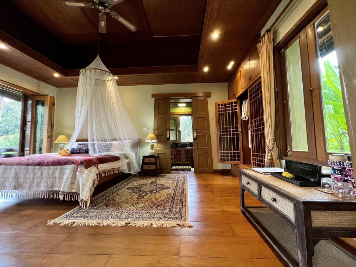 Kanlaya'S Eyrie, Luxury Homestay Pang Mapha 외부 사진