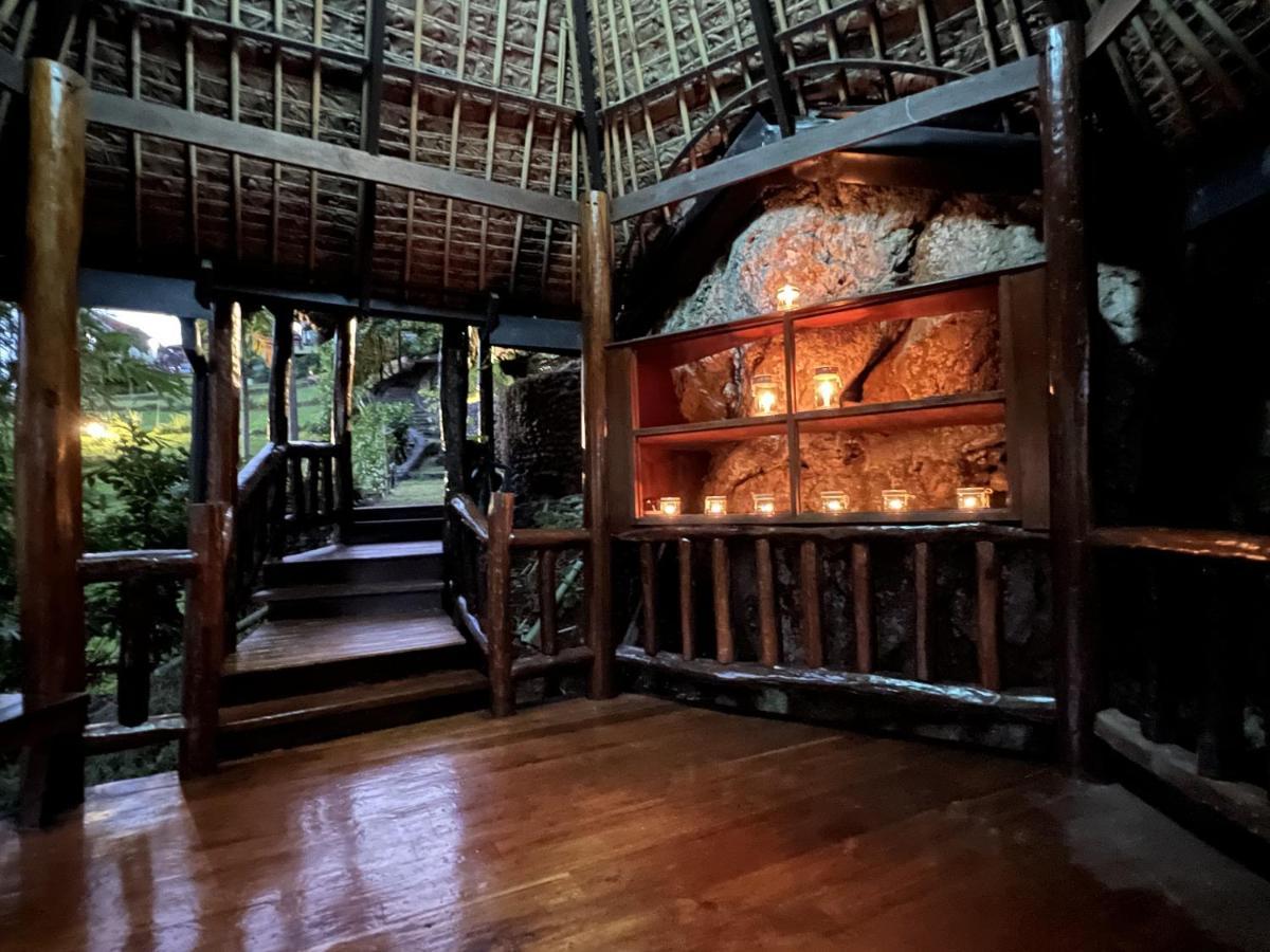 Kanlaya'S Eyrie, Luxury Homestay Pang Mapha 외부 사진