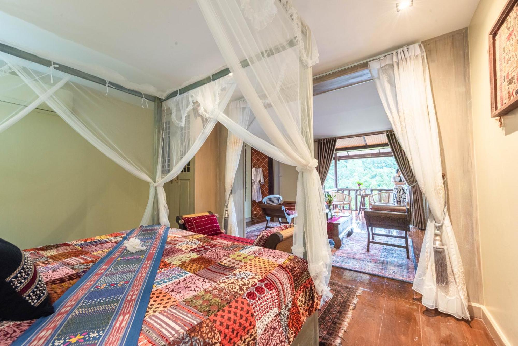 Kanlaya'S Eyrie, Luxury Homestay Pang Mapha 외부 사진