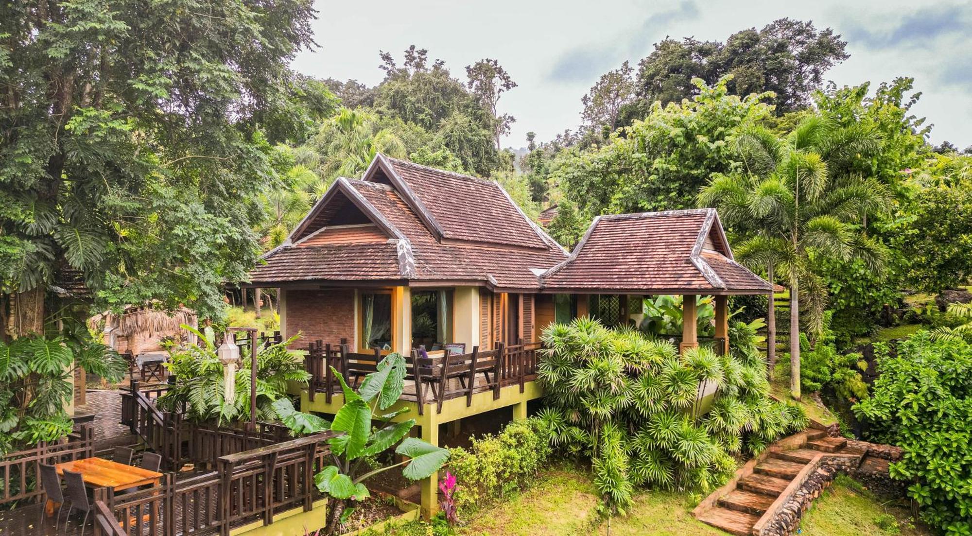 Kanlaya'S Eyrie, Luxury Homestay Pang Mapha 외부 사진