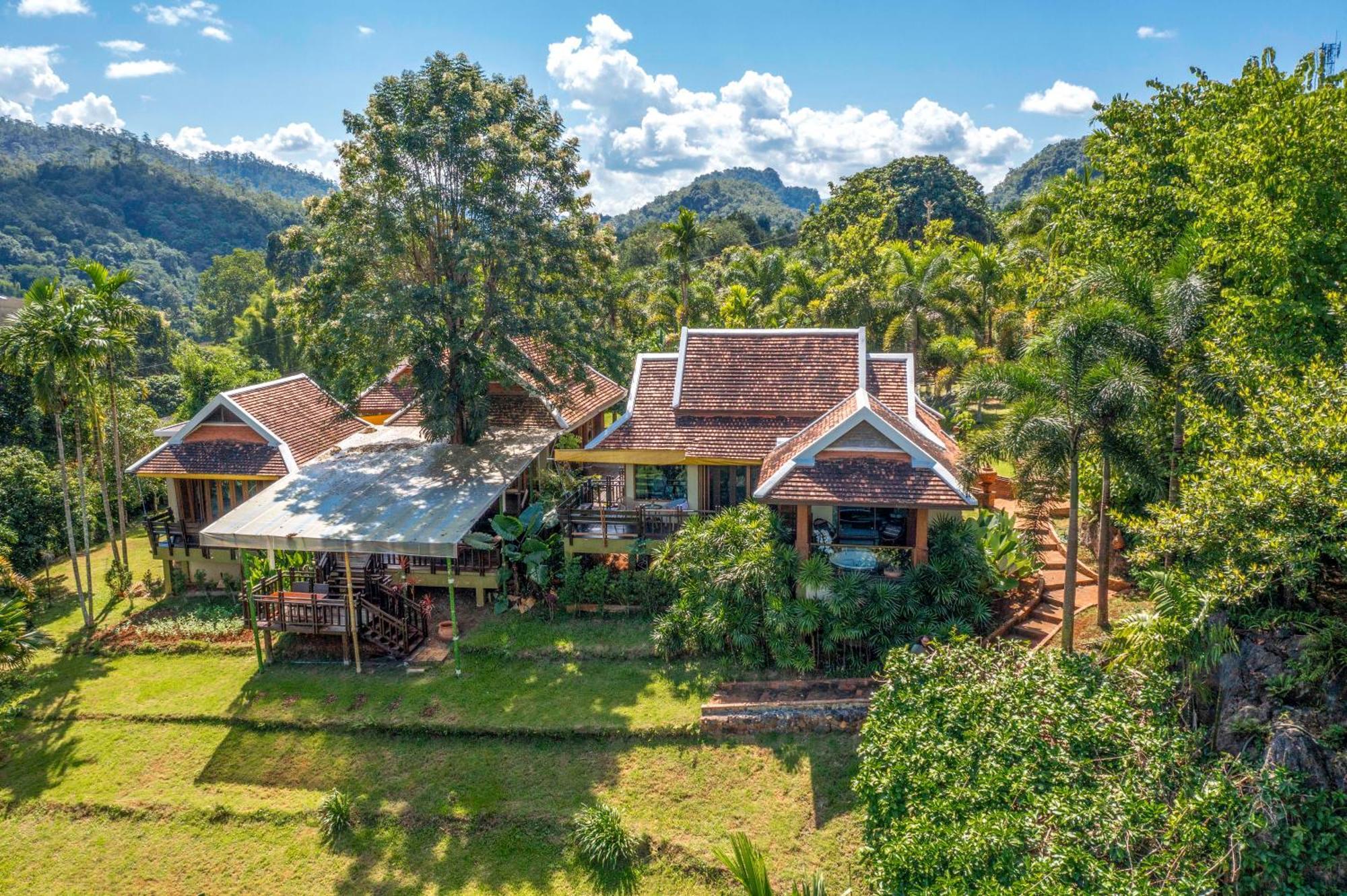 Kanlaya'S Eyrie, Luxury Homestay Pang Mapha 외부 사진